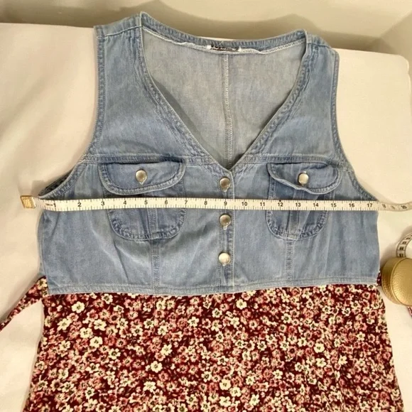 Vintage Midi Length Floral and Denim Sleeveless Dress - Picture 8 of 10
